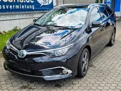 Schwarz Gebraucht 2015 Toyota Auris Touring Sports Kombi | 12.200 € (Fairer Preis)