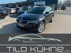 Schwarz Gebraucht 2020 Skoda Karoq Style SUV | 23.790 € (Fairer Preis)