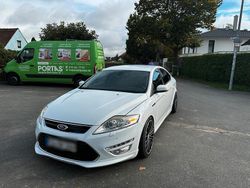 Weiß Gebraucht 2011 Ford Mondeo Limousine | 4.950 € (Guter Preis)