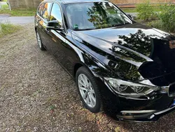Schwarz Gebraucht 2018 BMW 320 Luxury Line Kombi | 15.950 € (Superpreis)