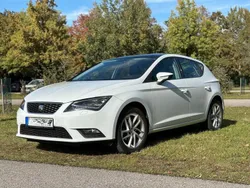 Weiß Gebraucht 2016 Seat Leon Style Limousine | 10.000 € (Fairer Preis)