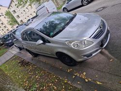 Silber Gebraucht 2006 Opel Corsa Kleinwagen | 1.600 € (Guter Preis)