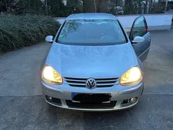 Silber Gebraucht 2007 VW Golf V Kleinwagen | 2.300 € (Fairer Preis)