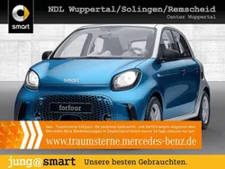 Blau Gebraucht 2021 Smart ForFour Electric Drive Limousine | 10.990 € (Etwas zu teuer)