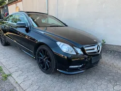 Schwarz Gebraucht 2013 Mercedes E350 Coupé | 9.600 €