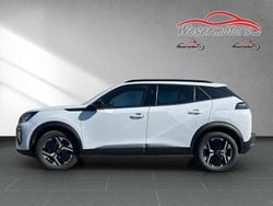 Weiss Gebraucht 2024 Peugeot 2008 Allure SUV | 21.690 € (Guter Preis)