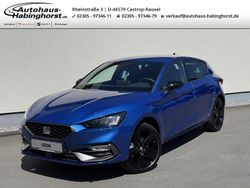 Blau Neu 2025 Seat Leon Black Edition Limousine | 38.990 € (Teuer)