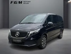 Obsidianschwarz metallic Gebraucht 2024 Mercedes 300 Van / Kleinbus | 46.890 € (Guter Preis)