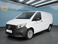 Weiß Gebraucht 2024 Mercedes Vito Van / Kleinbus | 38.349 € (Teuer)