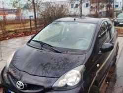 Schwarz Gebraucht 2008 Toyota Aygo Kleinwagen | 2.100 € (Fairer Preis)