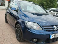 Blau Gebraucht 2008 VW Golf Plus Cross United Van / Kleinbus | 3.995 € (Fairer Preis)