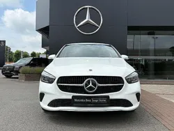 Gebraucht 2024 Mercedes B180 Van / Kleinbus | 32.445 € (Teuer)