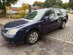 Blau Gebraucht 2001 Ford Mondeo Ghia Kombi | 2.600 € (Fairer Preis)