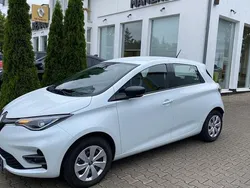 Quarzweiß metallic Gebraucht 2020 Renault Zoe Life Kleinwagen | 15.990 €