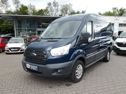 Blazerblau Gebraucht 2017 Ford Transit Trend Van / Kleinbus | 21.878 € (Fairer Preis)