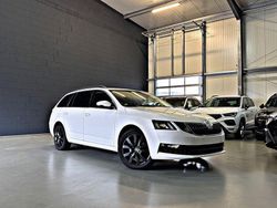 Weiß Gebraucht 2021 Skoda Octavia Ambition Kombi | 15.390 € (Superpreis)