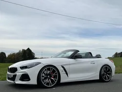 Weiß Gebraucht 2024 BMW Z4 Pure Impulse Cabrio | 65.900 €
