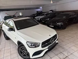 Diamantweiss Gebraucht 2021 Mercedes GLC300e AMG Coupé | 47.000 € (Teuer)