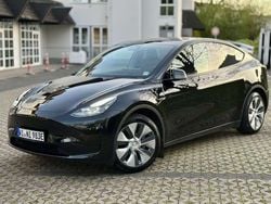 Schwarz Gebraucht 2023 Tesla Model Y RWD SUV | 31.999 € (Fairer Preis)