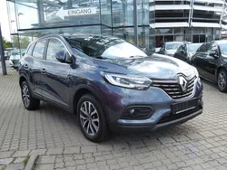 Grau Gebraucht 2022 Renault Kadjar Business SUV | 17.980 € (Fairer Preis)