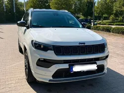 Weiß Gebraucht 2022 Jeep Compass SUV | 28.500 € (Fairer Preis)