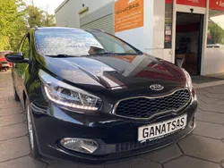 Schwarz Gebraucht 2014 Kia Ceed Limousine | 6.490 € (Fairer Preis)