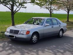 Silber Gebraucht 1992 Mercedes E500 Limousine | 17.000 €