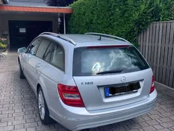 Grau Gebraucht 2013 Mercedes C180 Kombi | 10.300 € (Fairer Preis)