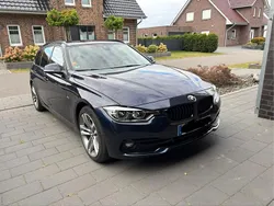 Blau Gebraucht 2016 BMW 320 Kombi | 15.999 € (Fairer Preis)
