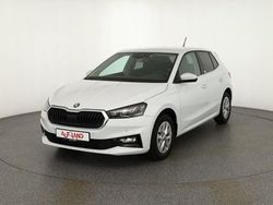 Weiß Gebraucht 2024 Skoda Fabia Kleinwagen | 20.785 € (Fairer Preis)