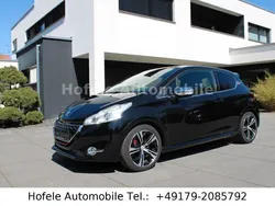 Schwarz Gebraucht 2015 Peugeot 208 GTi Kleinwagen | 9.450 € (Etwas zu teuer)