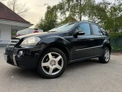 Schwarz Gebraucht 2006 Mercedes ML320 AMG SUV | 6.999 €