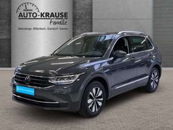 Grau Gebraucht 2024 VW Tiguan Move SUV | 33.950 € (Fairer Preis)