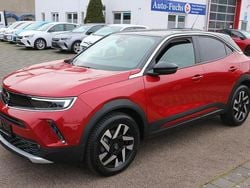 Rot Gebraucht 2023 Opel Mokka-e Elegance SUV | 19.300 € (Guter Preis)