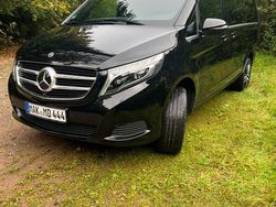 Schwarz Gebraucht 2019 Mercedes V250 Avantgarde Van / Kleinbus | 42.200 € (Fairer Preis)