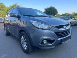 Grau Gebraucht 2012 Hyundai ix35 Style SUV | 4.500 € (Fairer Preis)