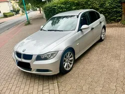 Silber Gebraucht 2006 BMW 318 Limousine | 2.700 € (Guter Preis)