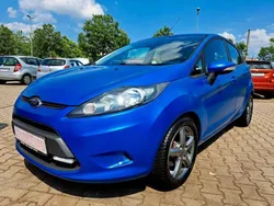 Blau Gebraucht 2012 Ford Fiesta Kleinwagen | 5.390 € (Fairer Preis)
