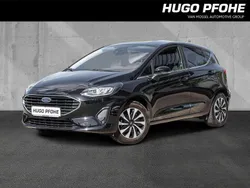 Agate black (schwarz metallic) Gebraucht 2023 Ford Fiesta Titanium Kleinwagen | 16.650 € (Superpreis)