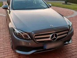Grau Gebraucht 2017 Mercedes E200 Limousine | 19.999 € (Fairer Preis)