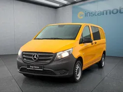 Gelb Gebraucht 2021 Mercedes Vito Van / Kleinbus | 38.949 € (Fairer Preis)