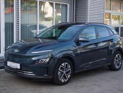 Blau Gebraucht 2021 Hyundai Kona Prime SUV | 22.470 € (Fairer Preis)