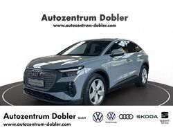 Grau Gebraucht 2022 Audi Q4 Sportback e-tron Sport SUV | 29.440 € (Guter Preis)