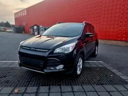 Schwarz Gebraucht 2016 Ford Kuga SYNC Edition SUV | 11.000 € (Guter Preis)