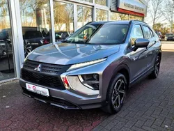 Grau Gebraucht 2021 Mitsubishi Eclipse Cross SUV | 22.480 € (Guter Preis)
