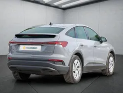 Grau Gebraucht 2023 Audi Q4 Sportback e-tron SUV | 26.149 € (Superpreis)