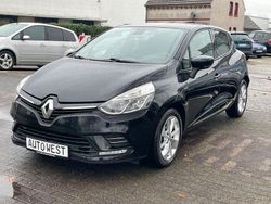 Schwarz Gebraucht 2017 Renault Clio IV LIMITED Limousine | 6.950 € (Guter Preis)