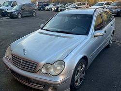 Grau Gebraucht 2004 Mercedes C180 Classic Kombi | 1.900 € (Guter Preis)