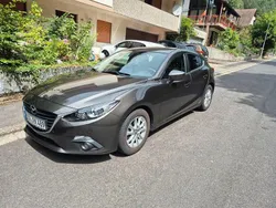 Gebraucht 2015 Mazda 3 Center-Line Limousine | 7.900 € (Guter Preis)