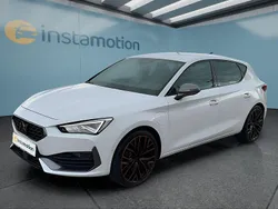 Weiß Gebraucht 2024 Cupra Leon VZ Kleinwagen | 34.149 € (Guter Preis)